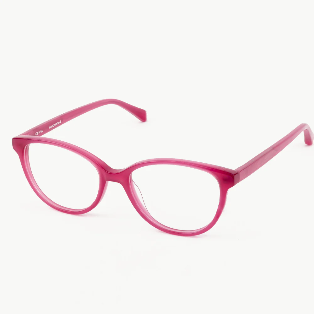 Olivia - Image 10